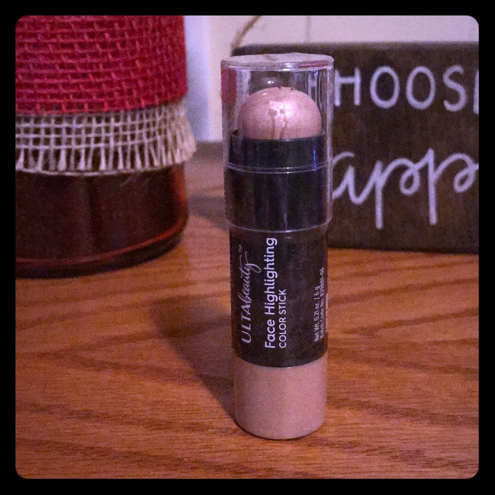 Ulta Highlighting Stick. Pixie Dust